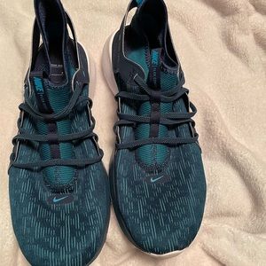 Nike running shoes mens